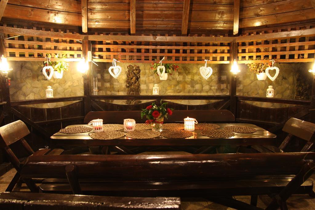 Rixo'S Guesthouse Circea Exterior photo